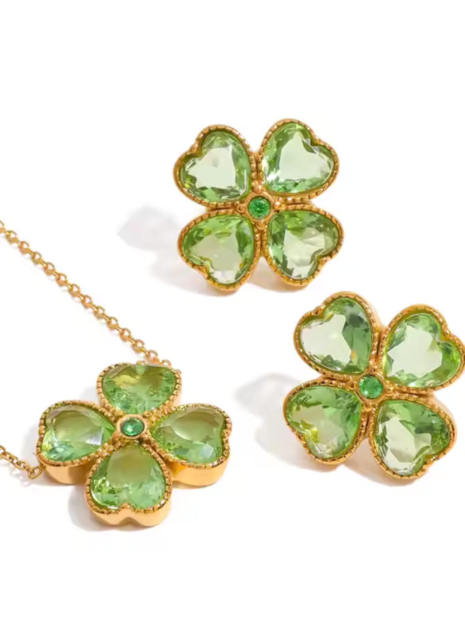 Heart zircon Four-leaf clover stud - 18k gold plated stainless steel earrings
