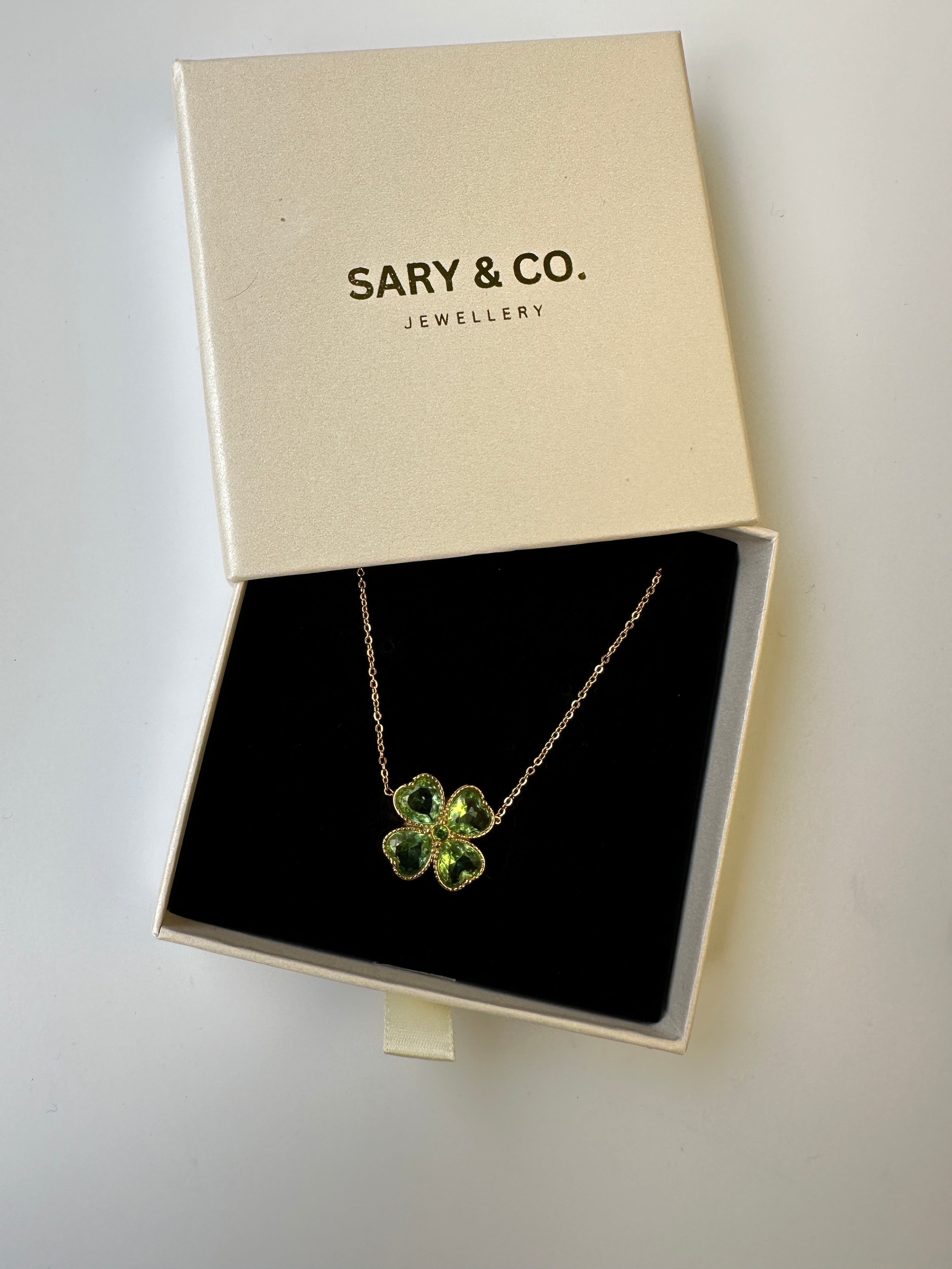 Mia - Green Heart Zircon Clover 18k gold plated stainless steel necklace