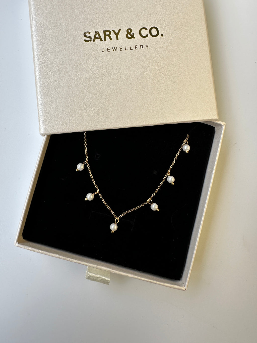 Azalea - Small Millet Pearls 18k gold plated stainless steel necklace