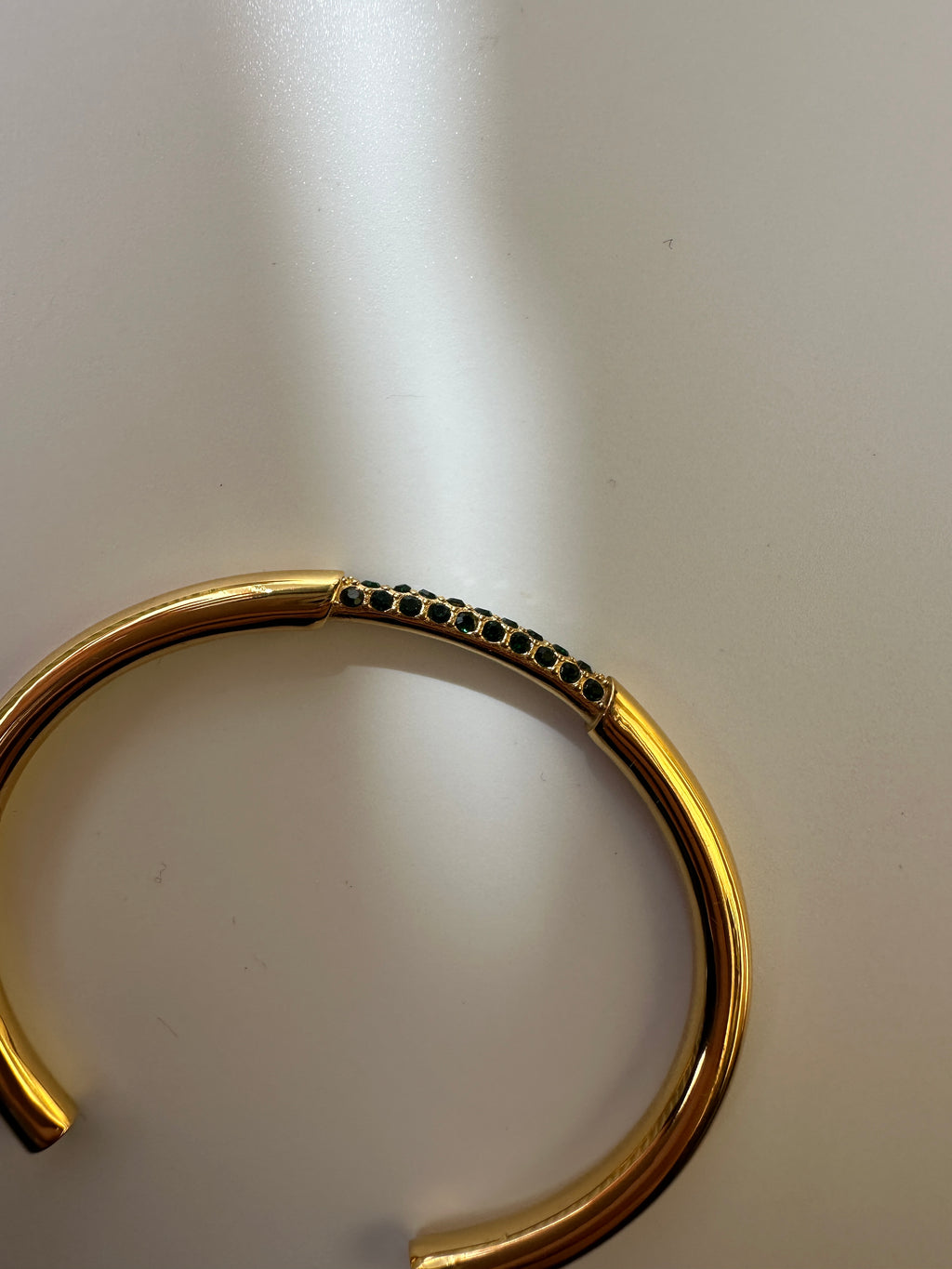 Liv - 18k gold plated stainless steel open zirconia bangle