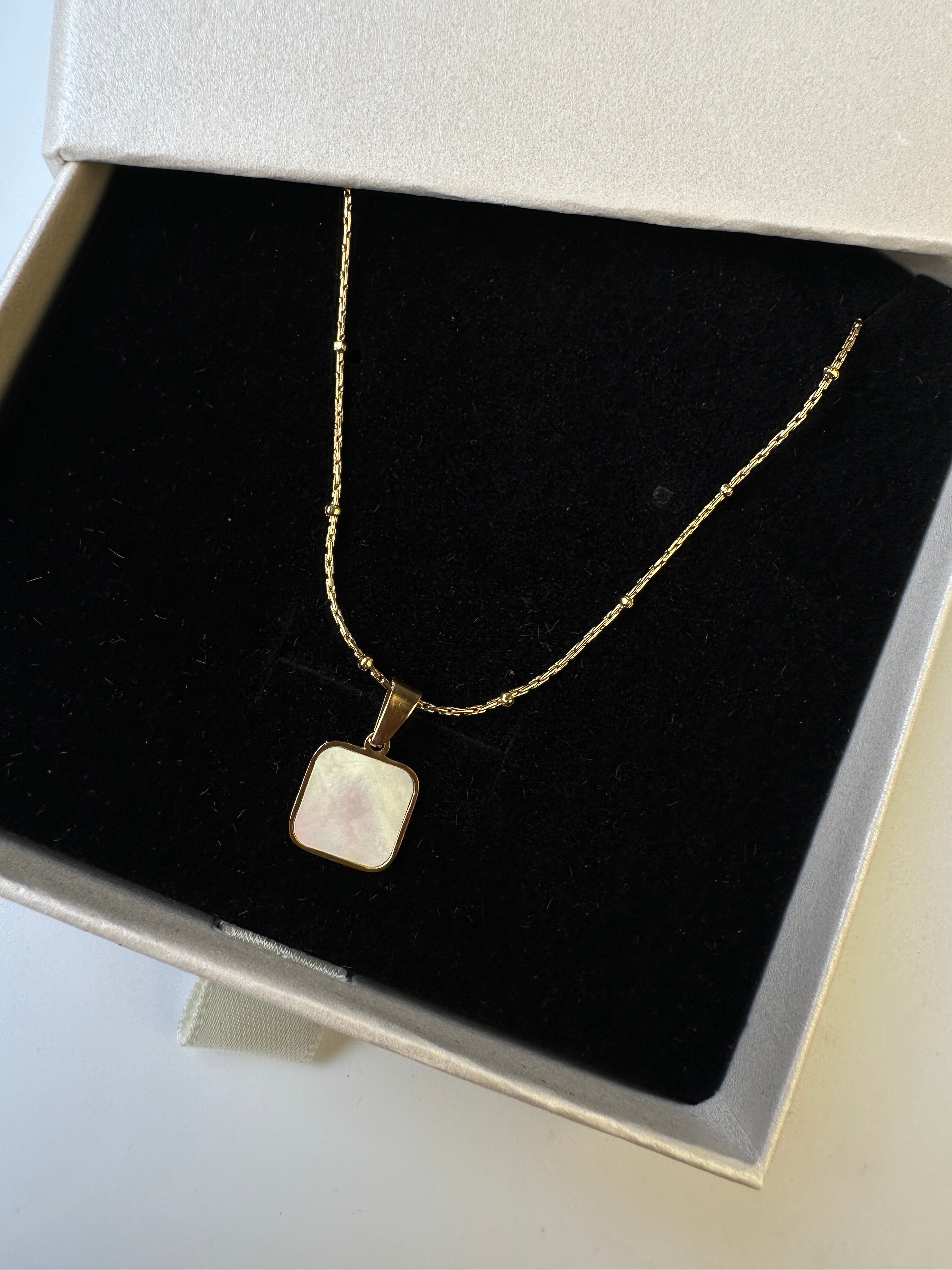 Ava - White Square 18k gold plated stainless steel necklace