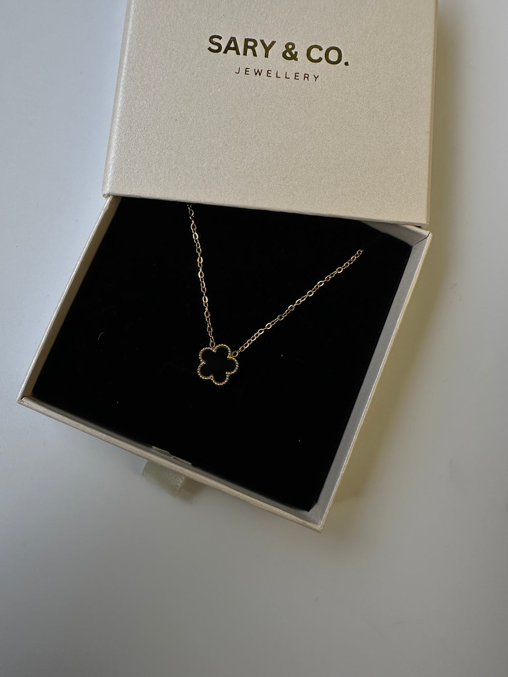 Serene - Clover 18k gold plated stainless steel necklace