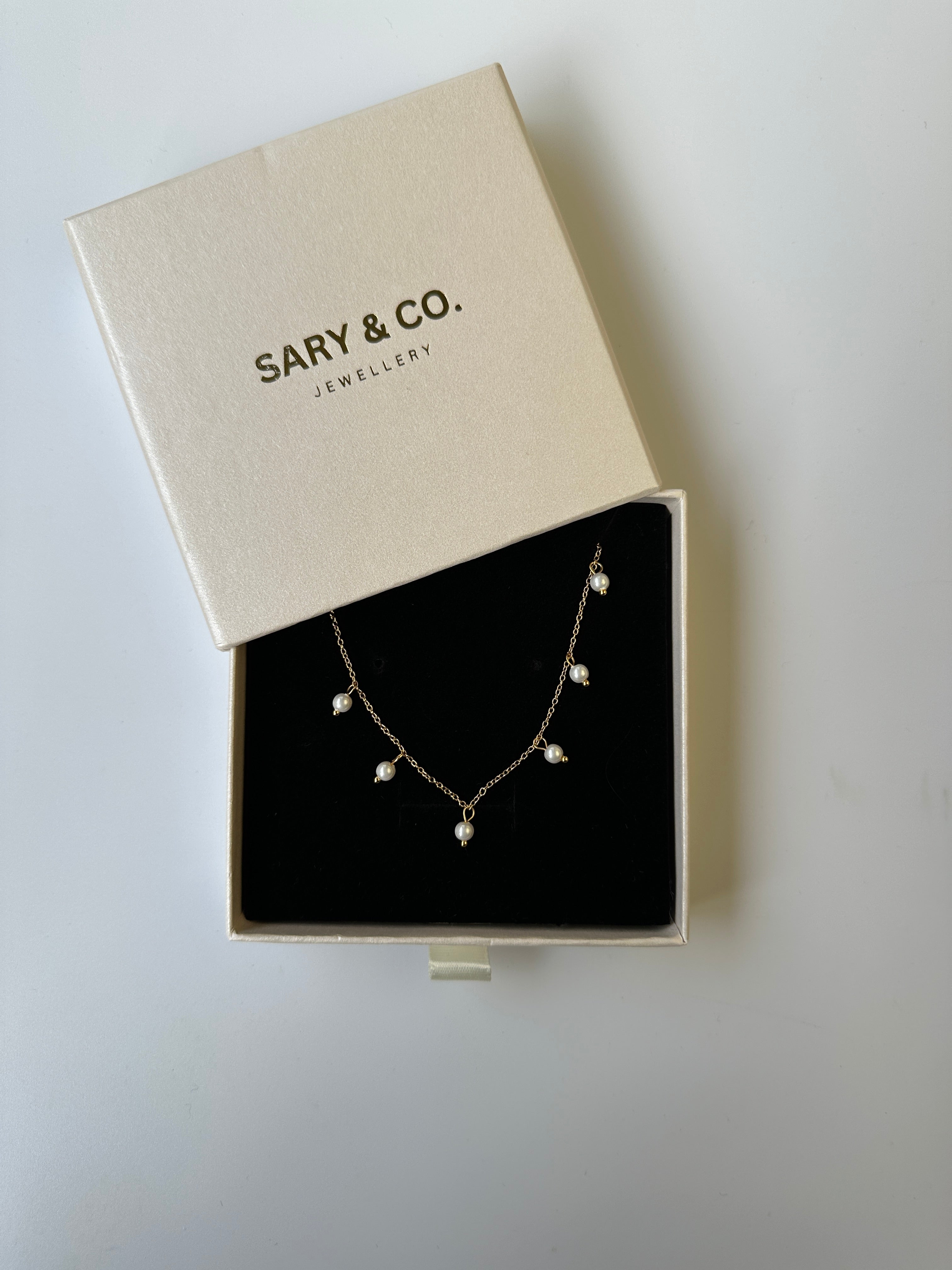 Azalea - Small Millet Pearls 18k gold plated stainless steel necklace
